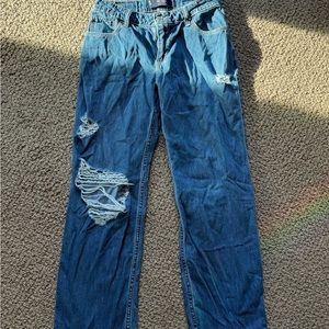 Hollister comfy low rise jeans with rips